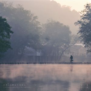 丝袜内衣大婶在线观看
