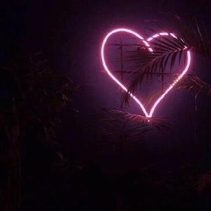 丝袜内衣大婶在线观看
